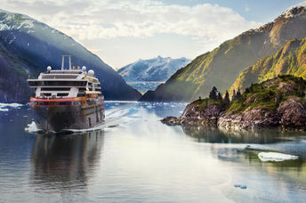 MS Roald Amundsen in Tracy Arm Fjord