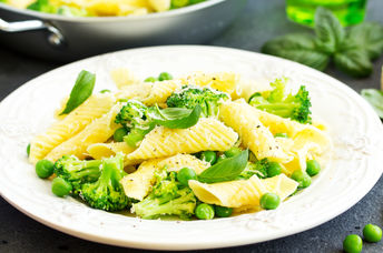 Penne pasta with broccoli.