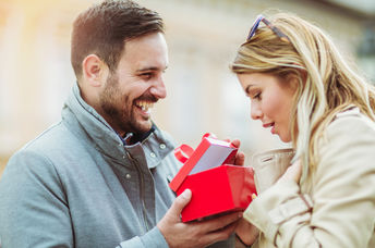 There’s nothing wrong with getting a little creative with your gifts.