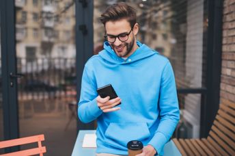 Using the internet is good for your sense of wellbeing.