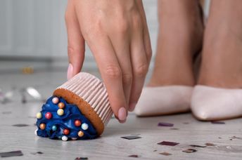 Can you eat a cupcake that fell on the floor?