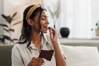 Eating small amounts of dark chocolate is good for your health.