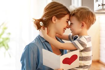 Give your mom a DIY gift.