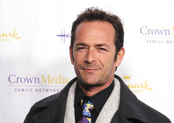 Luke Perry at the Hallmark Channel '2013 Winter TCA' Press Gala at The Huntington Library on January 4, 2013 in San Marino, California