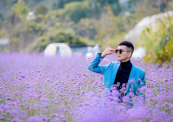 Rewilding in cities is letting people enjoy nature