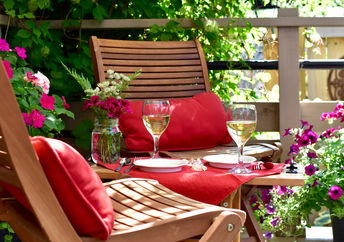 Creating a vacation feel on your balcony