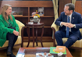 Shari Arison, who initiated Good Deeds Day 16 years ago, meeting  with the President of Israel, Isaac Herzog