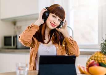 Listening to music can  be motivational.