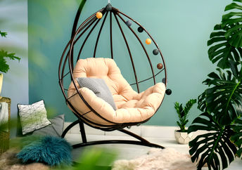 Stylish, natural interior with tropical plants.