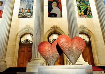 Visit the Montreal Museum of Fine Arts online.