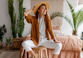 Air-cleaning plants that help you sleep.