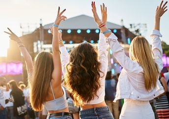 Women attending a festival in Tel Aviv.