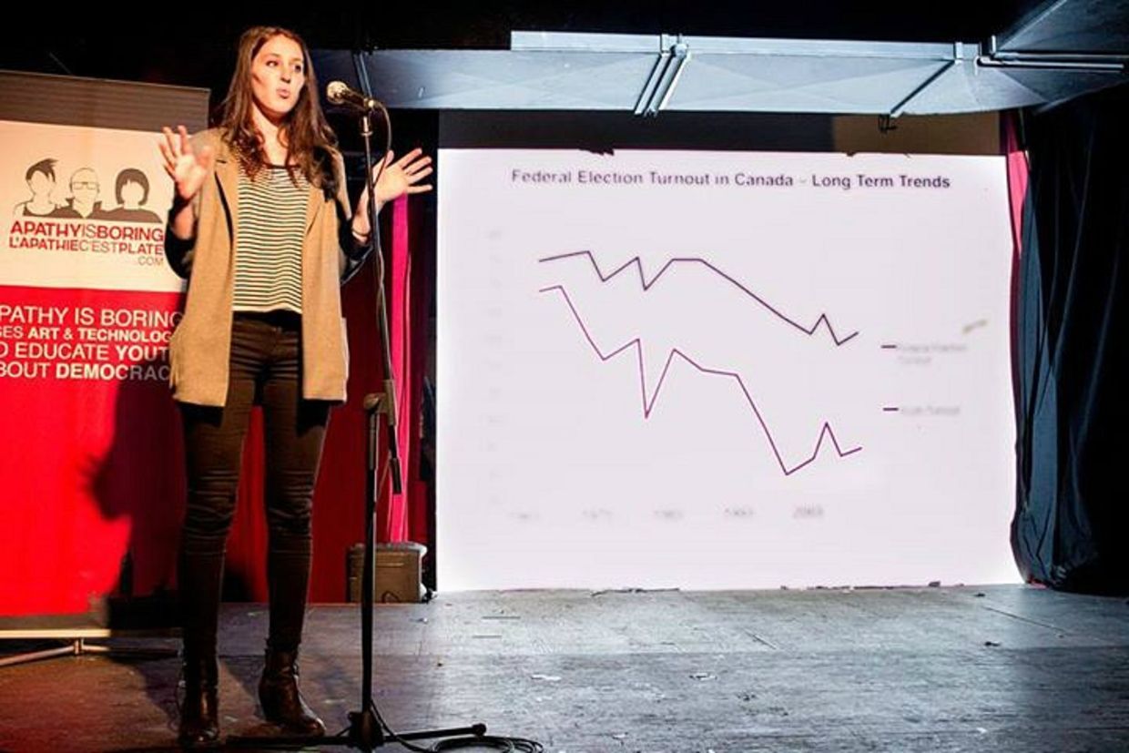 Caro Loutfi speaks to crowd about elections