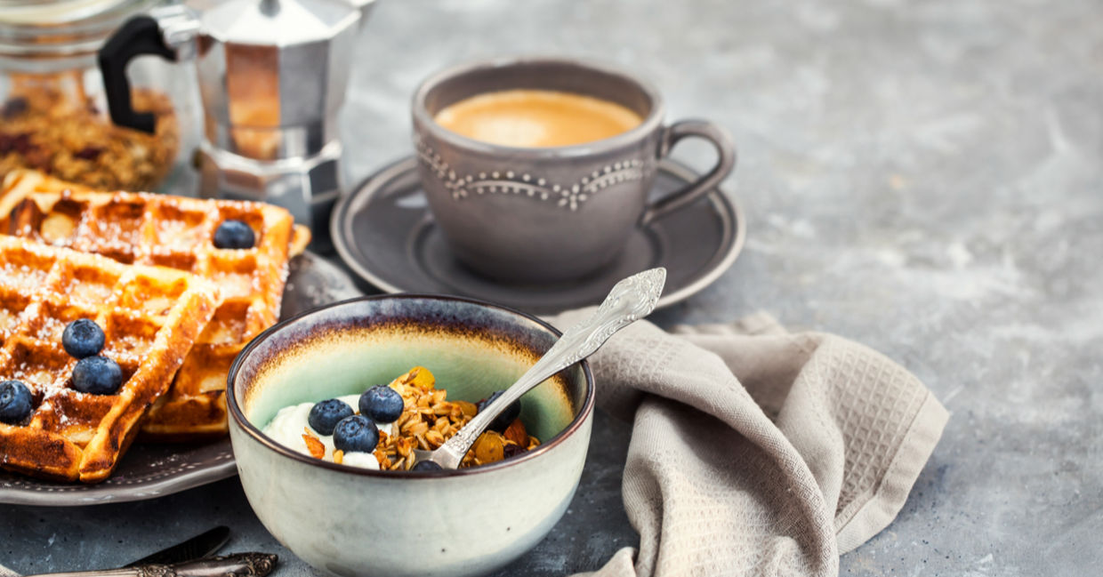 Blueberry oatmeal muffins - an easy vegan recipe