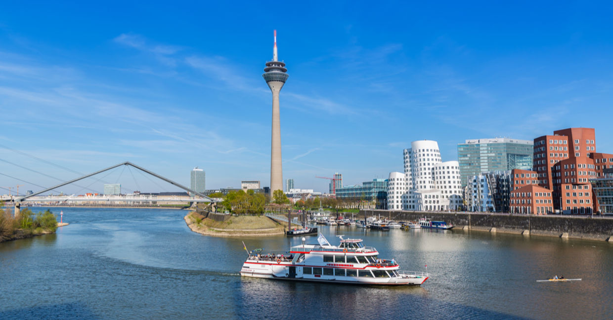 The stunning combination of metropolitan and Old World elegance is what makes Düsseldorf so special. (Shutterstock)