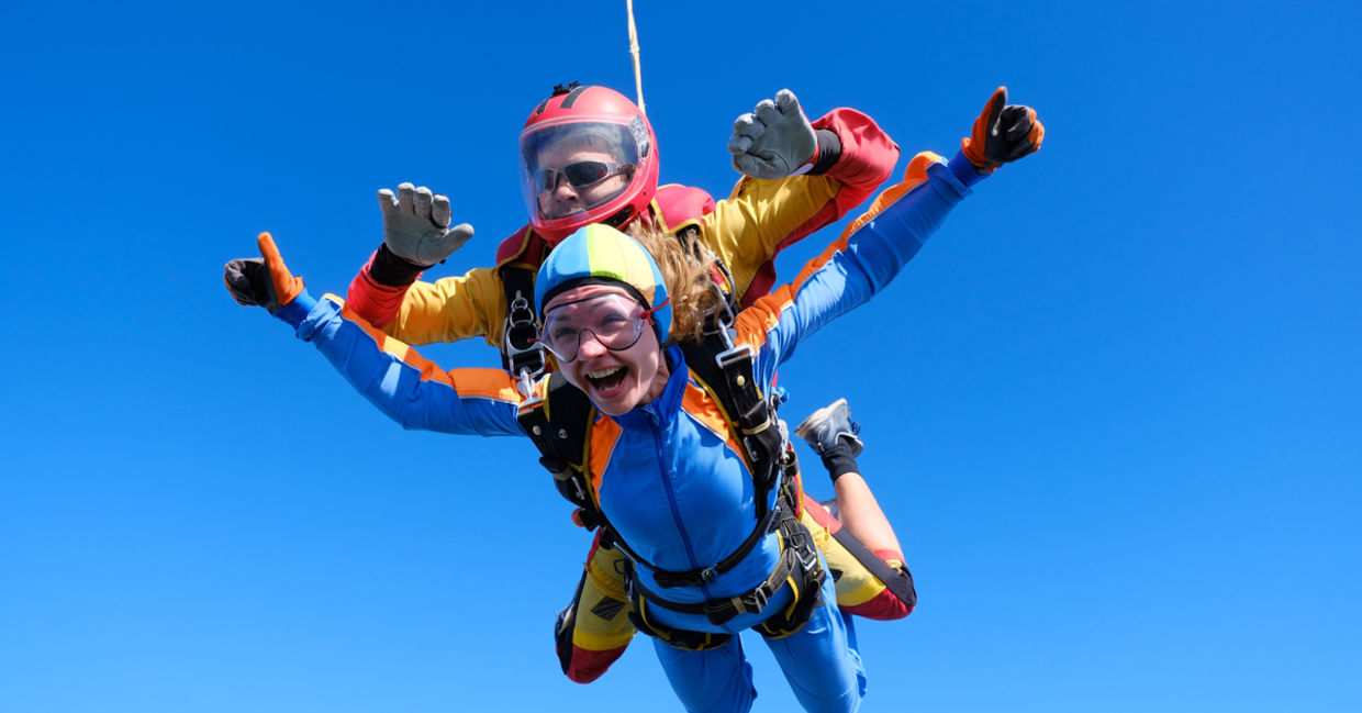 Tandem skydiving