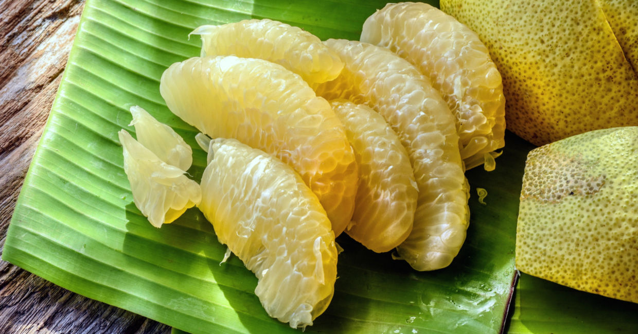 Pomelos are a tropical fruit with great benefits.