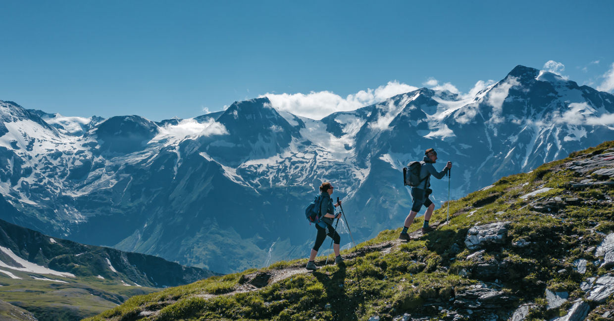 Two hikers alone and vulnerable.