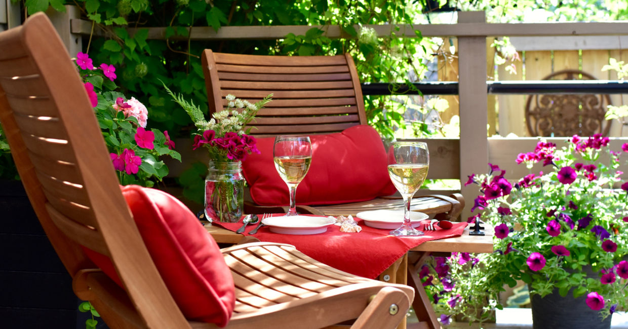 Creating a vacation feel on your balcony