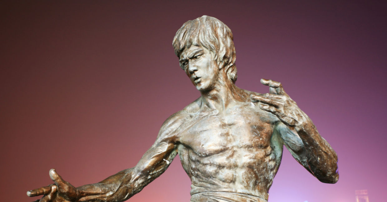 A statue of Bruce Lee.