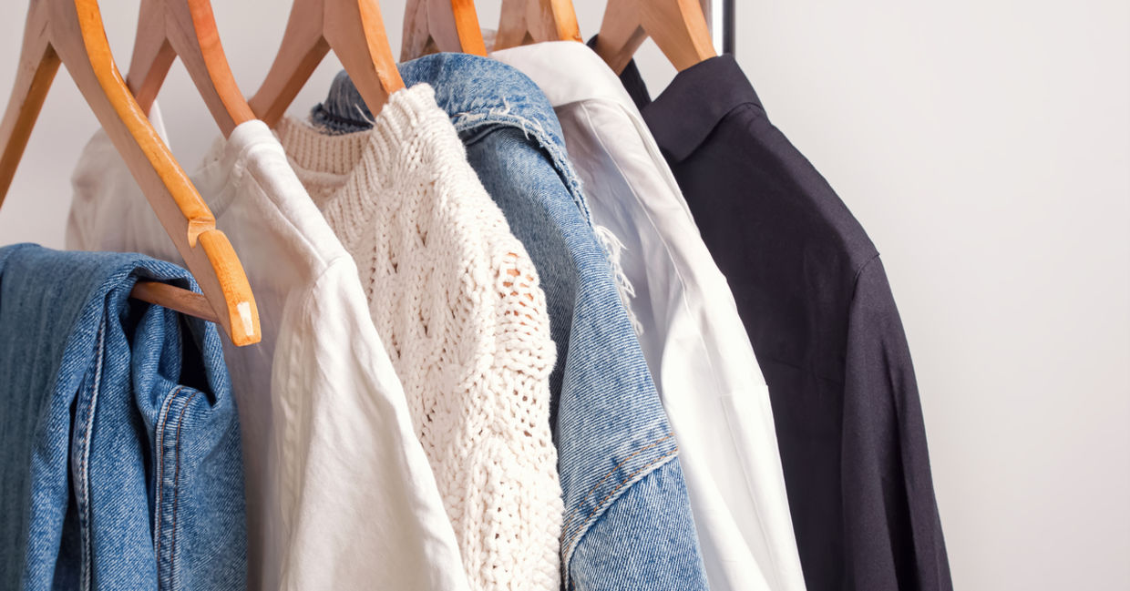 A capsule wardrobe uses basic clothing.