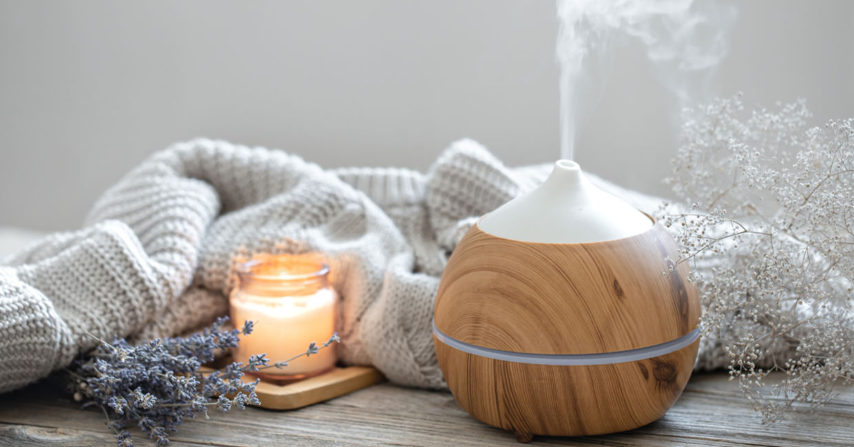Aroma oil diffuser with lavender.