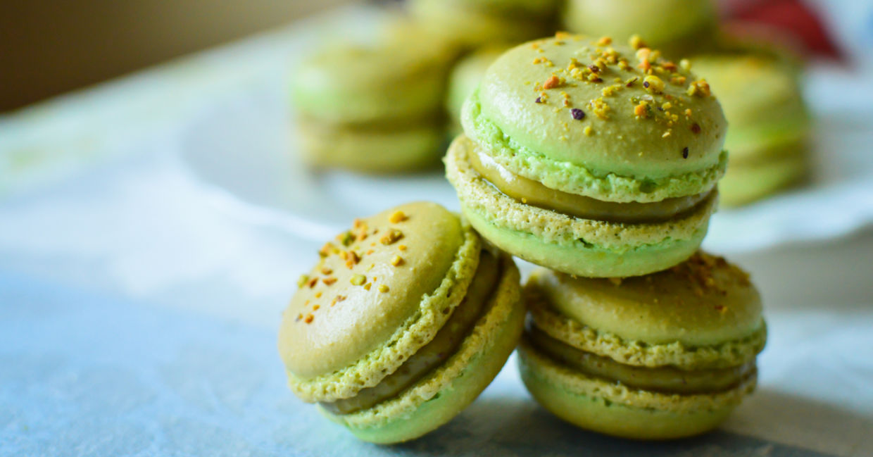 Pistachio nut cookies are healthy snacks.