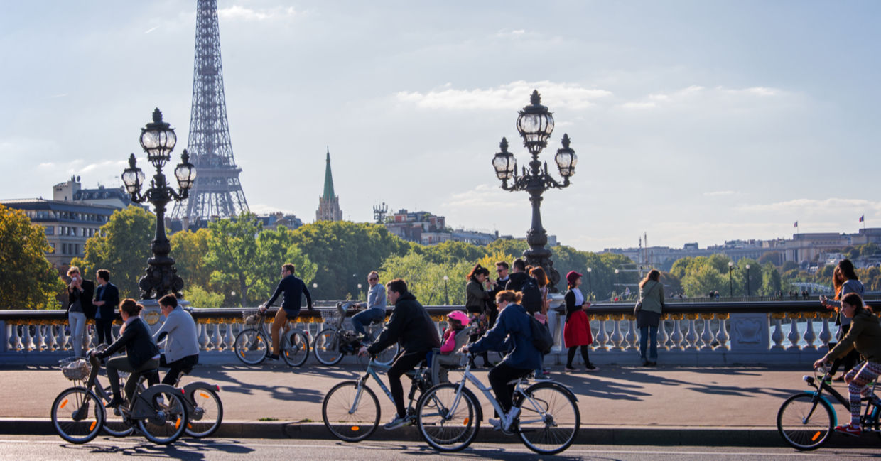 Parisians riding bikes on the annual car-free day.