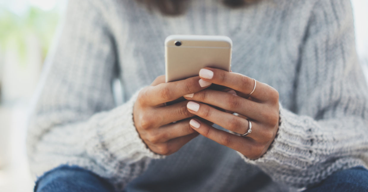 Help man a crisis line.