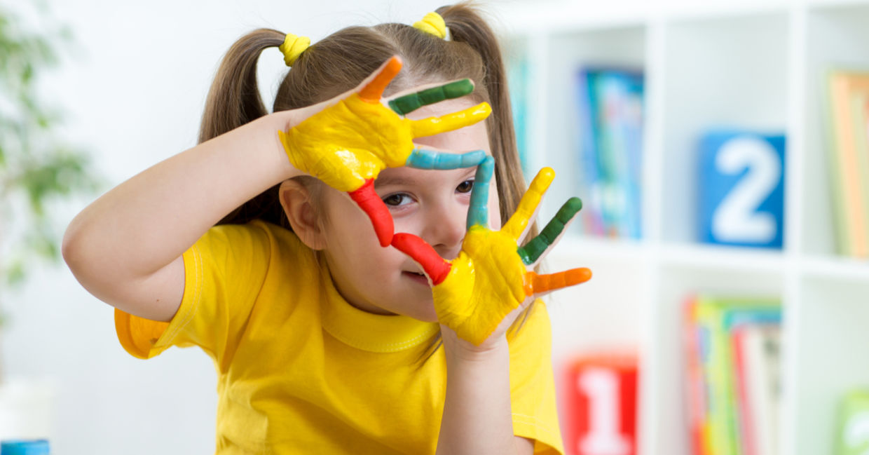 child fingerpainting.