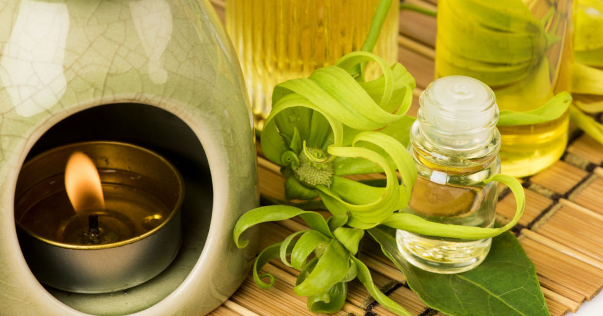 Diffuse ylang ylang oil to set the mood for love.