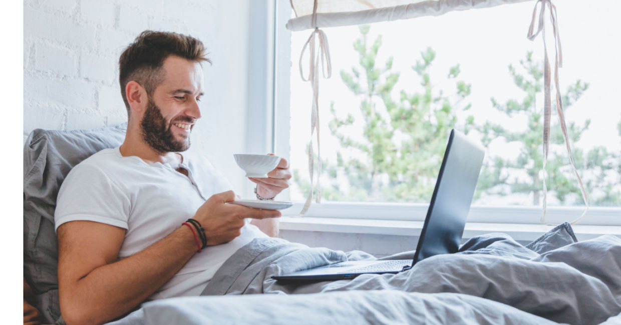 Motivated woman running during the winter.