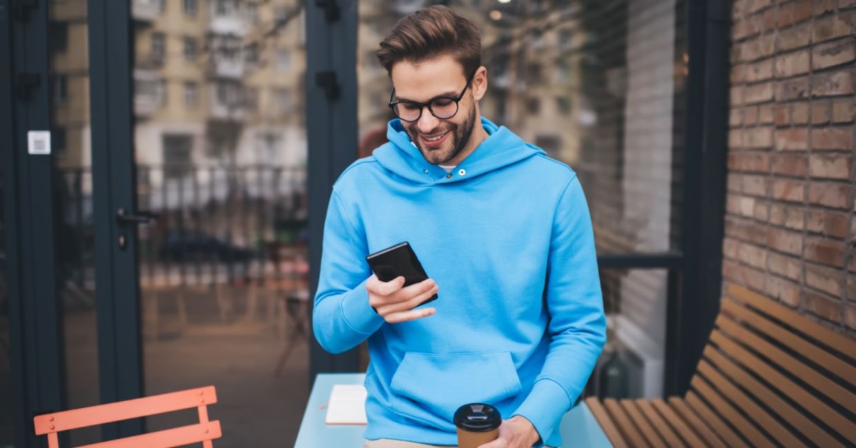 Using the internet is good for your sense of wellbeing.