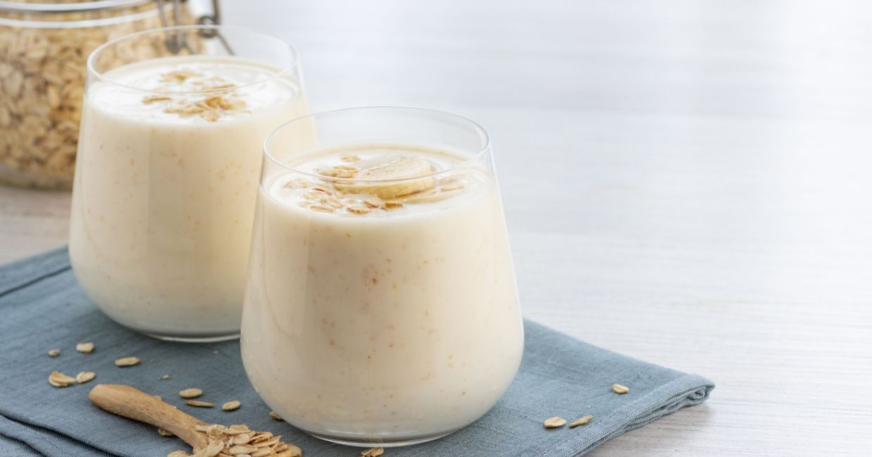 Get energized with an oatmeal smoothie.