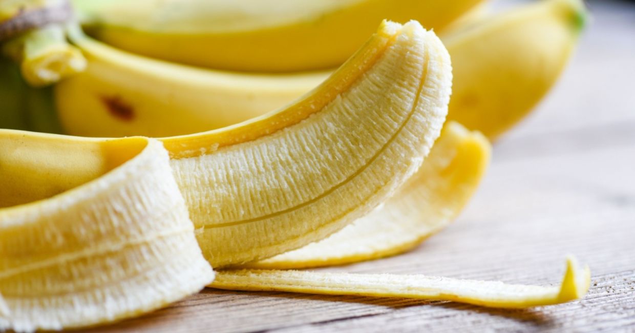 Bananas are a healthy snack.