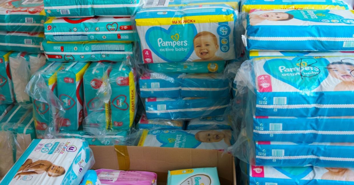 Diaper drive for a diaper bank..